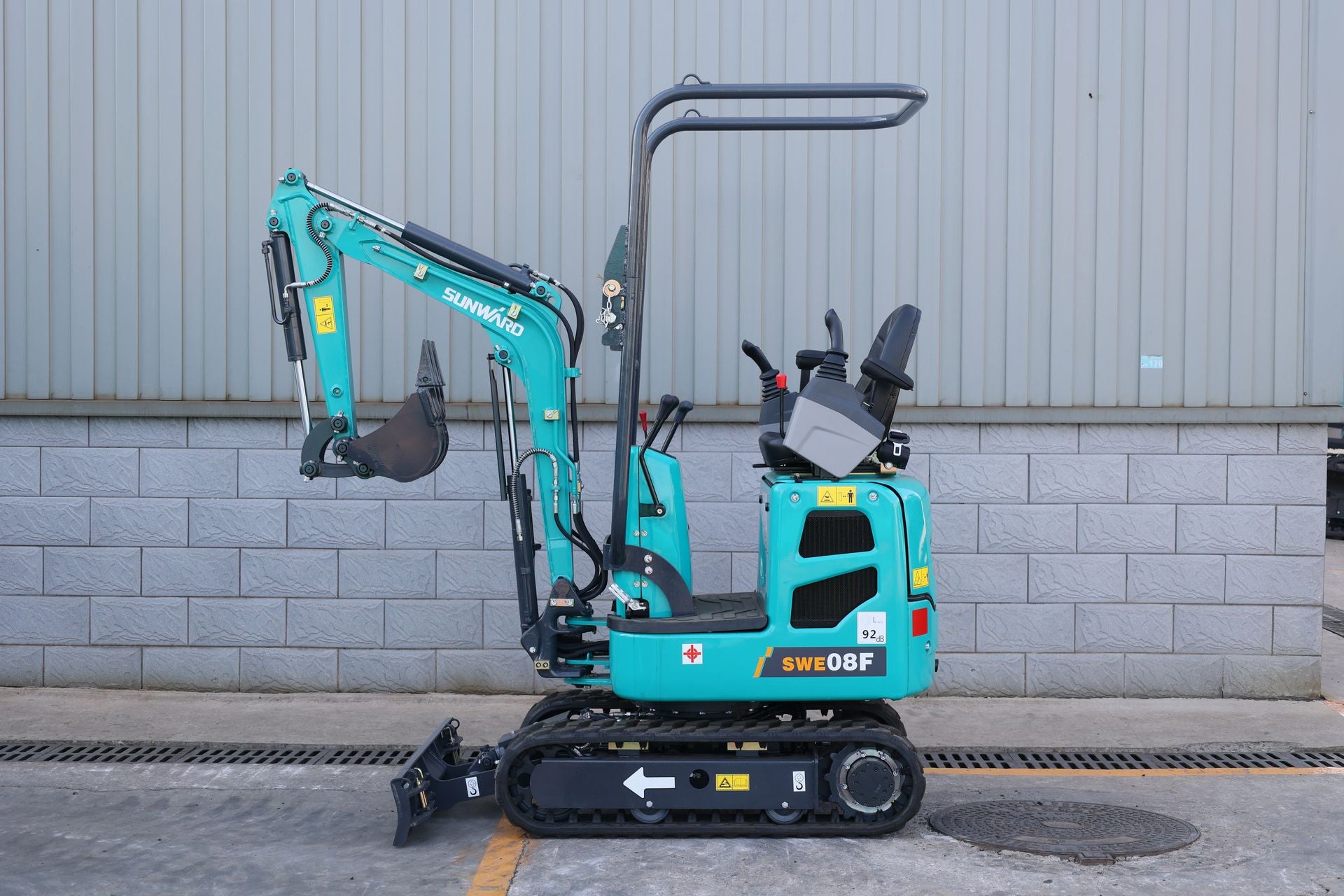 New Sunward SWE08B Excavator for Sale detail view