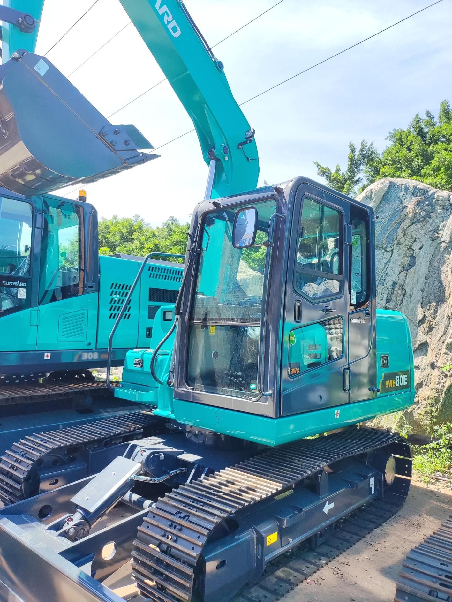 New Sunward SWE80E-5 Excavator for Sale front view