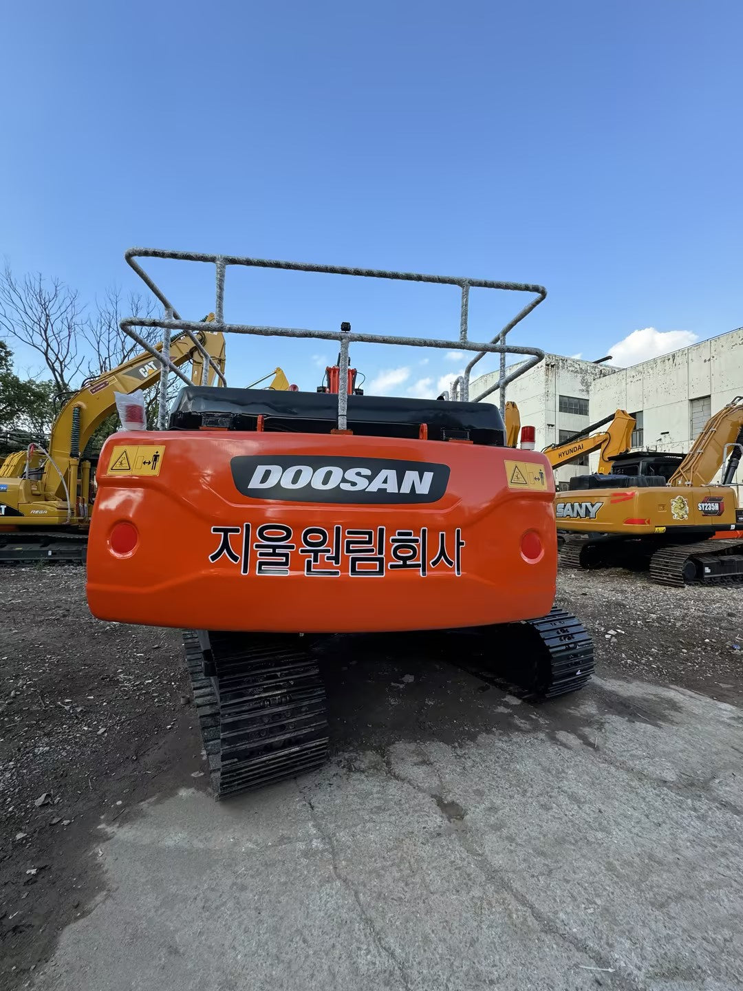 Used Doosan DX300LC Excavator for Sale detail view