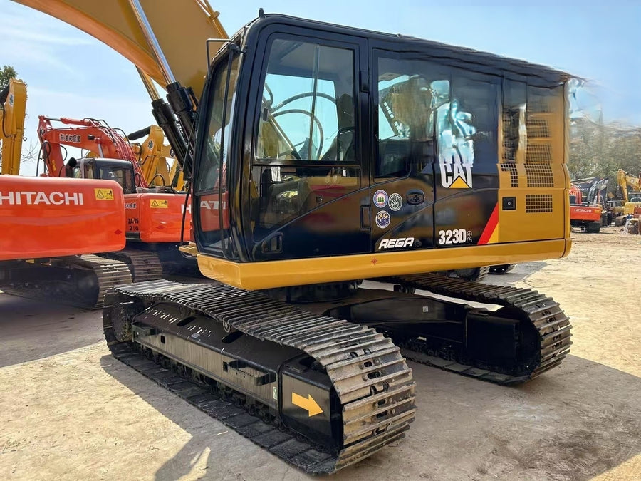 Used CAT 323D2 Crawler Excavator for Sale | Caterpillar 323D2 Price detail photo 3